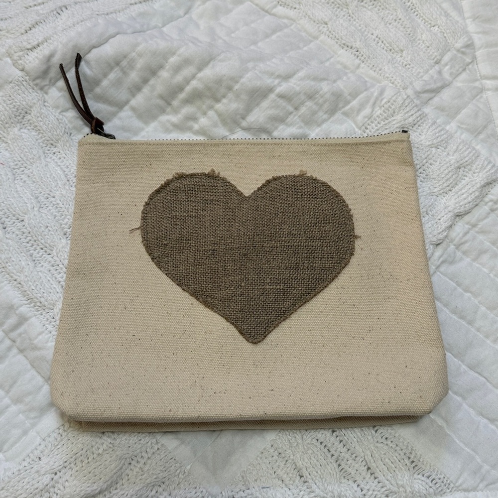 Sugarboo Designs Heart Pouch - Picture 9 of 9